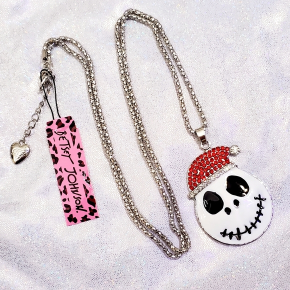 Silver plated red Crystal Jack skellington pendant necklace - Picture 10 of 15